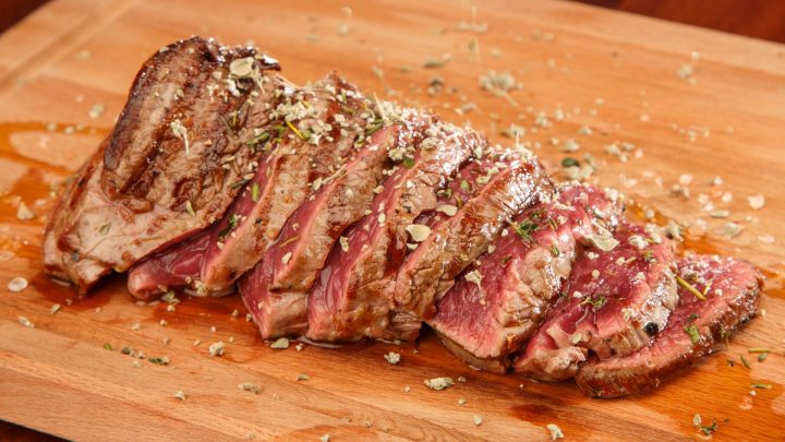 Big Feast, Big Crowd: 15 Christmas Dinner Ideas For A Large Group